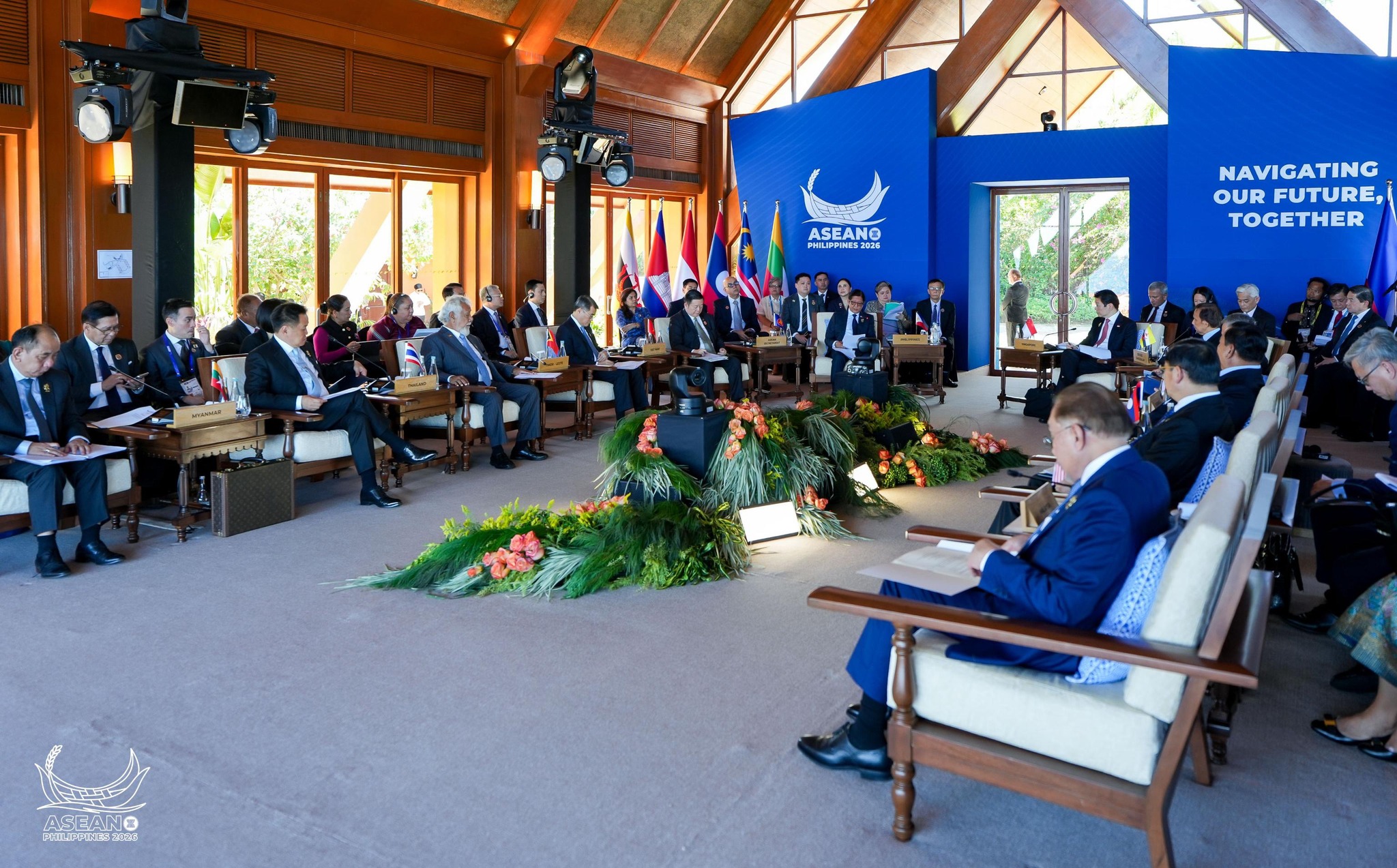 ASEAN, Middle Power, and Global Crisis